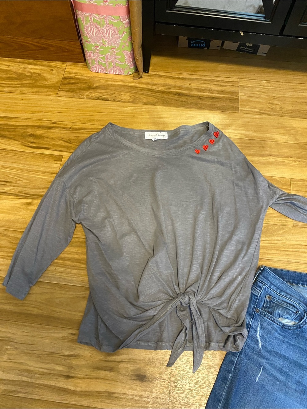 Bundle; GAP 1969 ladies size 14 distressed jeans & French Laundry top - Picture 3 of 10